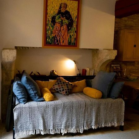 Villa Voyage… Noyers-sur-Serein Exterior foto